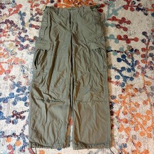 Khaki Green Aritzia Highline Cargo Pant
